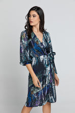 Load image into Gallery viewer, Print Blue Wrap Dress