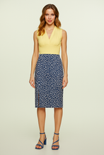 Load image into Gallery viewer, Cream Sleeveless V-Neck Jersey Top – Stretch Cotton-Blend Fabric