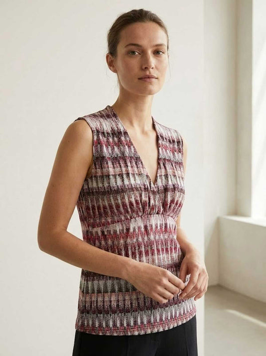 Sleeveless V-Neck Top with Textured Check Print and Shaped Waist