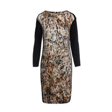 Load image into Gallery viewer, Straight Print Dress Conquista