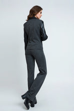 Load image into Gallery viewer, Mid Rise Straight Striped Trousers