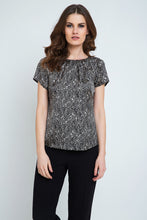 Load image into Gallery viewer, Short Sleeve Top