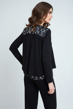 Load image into Gallery viewer, Cardigan With Pattern Detail