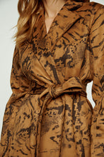 Load image into Gallery viewer, Brown Print Alcantara-Look Jacket with Belt