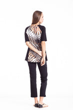 Load image into Gallery viewer, A Line Animal Print Top