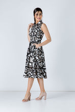 Load image into Gallery viewer, Black Print Dress with Belt
