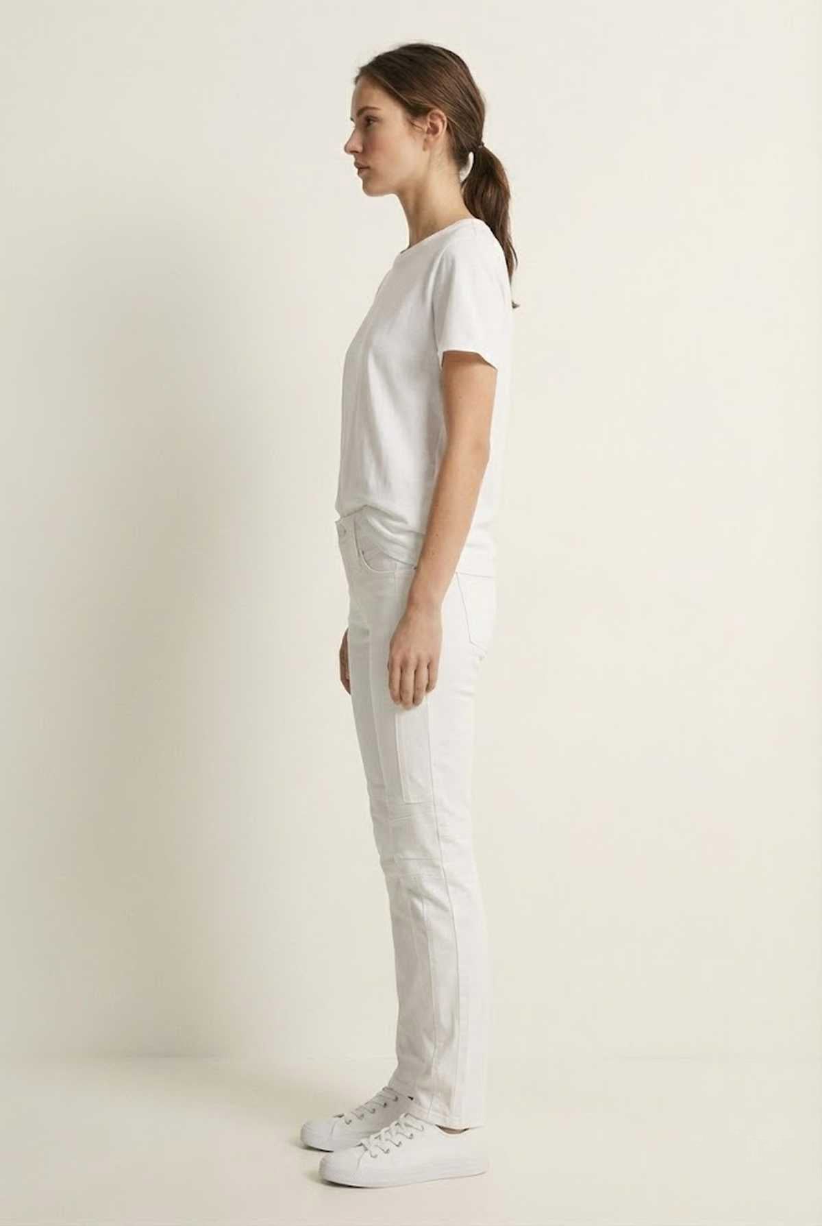 Conquista Παντελόνι Casual Longline Ίσια Γραμμή Μονόχρωμο Λευκό C241-098-01