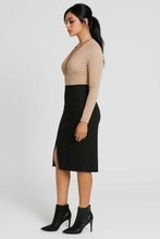 Load image into Gallery viewer, Long-Sleeve V-Neck Top in Soft Jersey Blend – Viscose, Wool &amp; Elastane