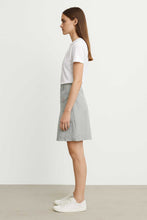 Load image into Gallery viewer, Cotton Gabardine Skirt with Buttoned Pockets