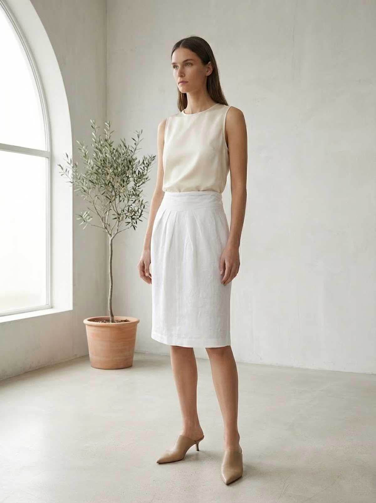 Conquista Φούστα Midi Casual Pencil Με Πιέτες Μονόχρωμη Λευκή C241-468-01