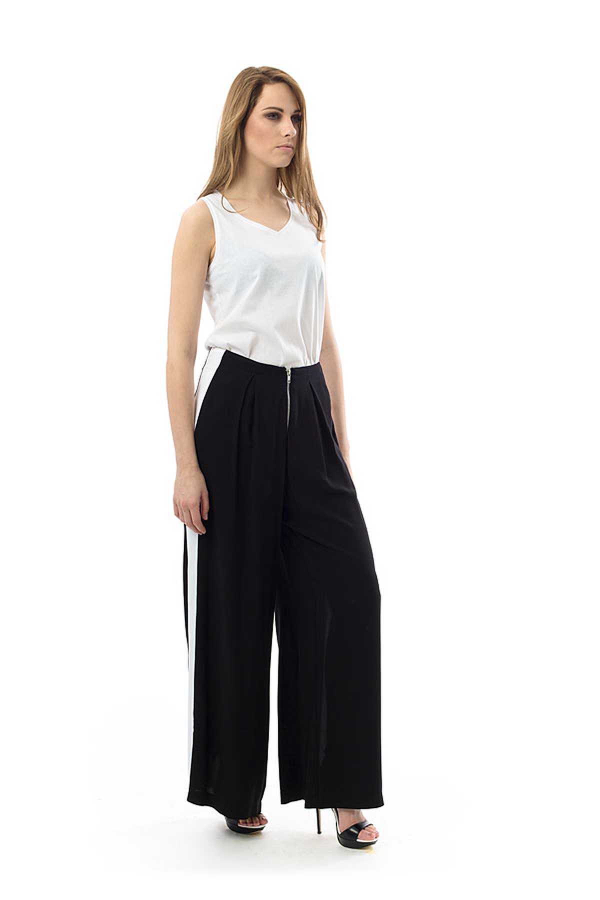 Wide Leg Pants with Stripe Detail
