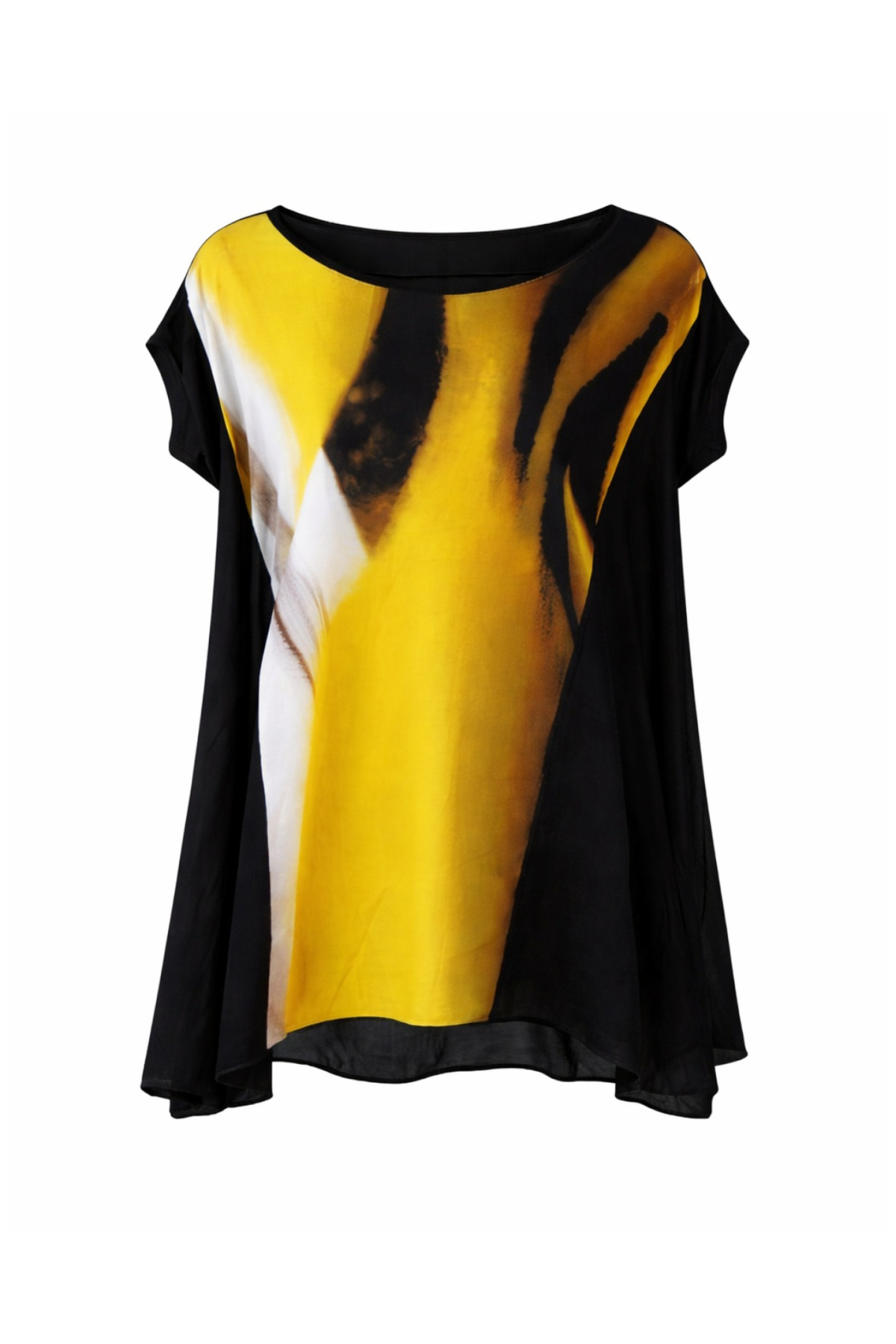 Oversized Abstract Print Top with Flowing Silhouette – Contemporary Elegance and Everyday Comfort