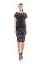 Load image into Gallery viewer, Lace Detail Tee