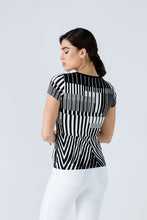 Load image into Gallery viewer, Short Sleeve Black and White Top