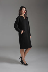 Relaxed Long Sleeve Sack Style Midi Dress in Quilt Jersey with Side Pockets