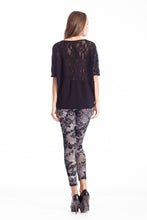 Load image into Gallery viewer, Conquista Lace Detail Top