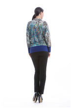Load image into Gallery viewer, Long Sleeve Print Top in Blue