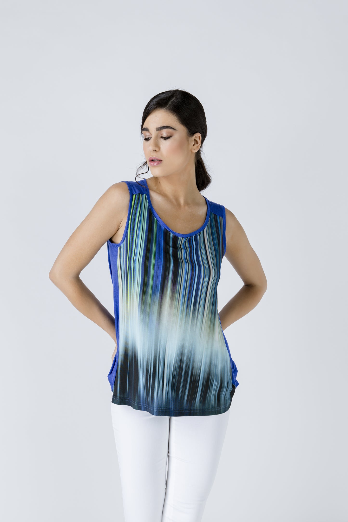 Conquista Τοπ Αμάνικο Γραμμή Α Ριγέ Casual Micromodal Μπλε Ρουά C161-052B-12
