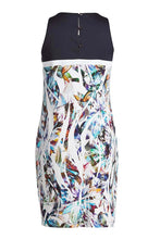 Load image into Gallery viewer, Sleeveless Solid Colour &amp; Print Dress