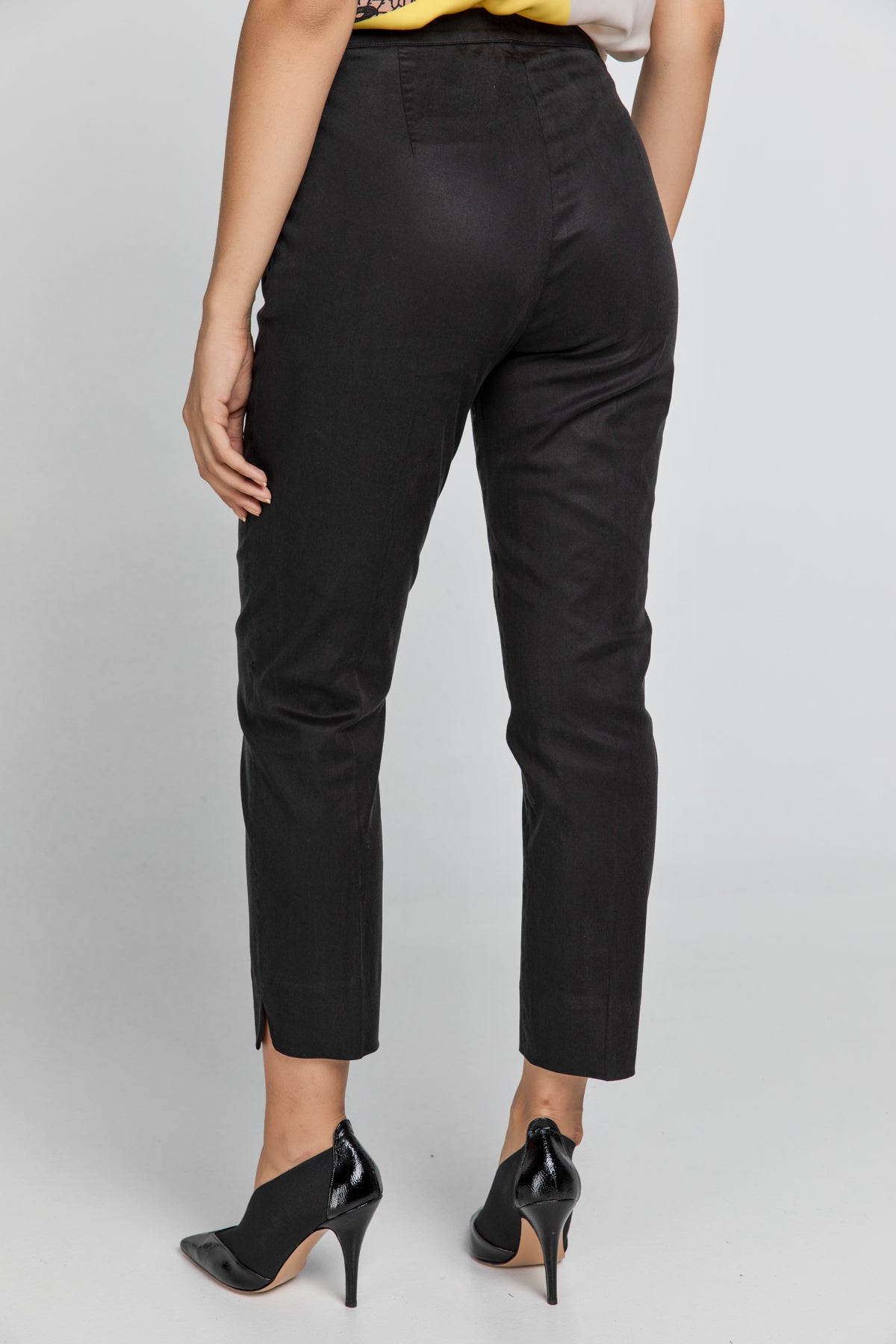 Slim Fit Black Pants Conquista Fashion