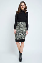 Load image into Gallery viewer, Animal Print Skirt