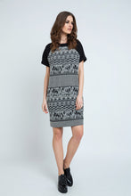 Load image into Gallery viewer, Black and White Short Sleeve Straight Dress