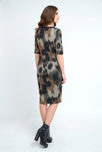 Load image into Gallery viewer, Fitted Print Midi Dress