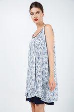 Load image into Gallery viewer, Loose Fit Floral Layer Dress