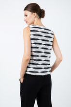 Load image into Gallery viewer, V Neck Sleeveless Top in Black