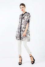 Load image into Gallery viewer, Long Summer Shirt in Leopard Print