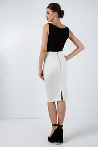 Fitted Stretch Pencil Skirt