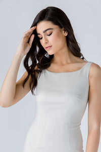 Fitted Sleeveless Dress with Two-Way Zip