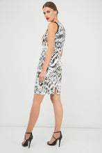 Load image into Gallery viewer, Print Sleeveless dress with Contrast Detail