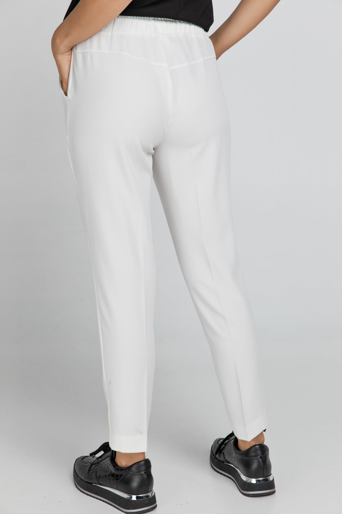 Ecru Crepe Pants by Conquista