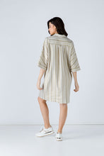 Load image into Gallery viewer, Oversized Striped Dress
