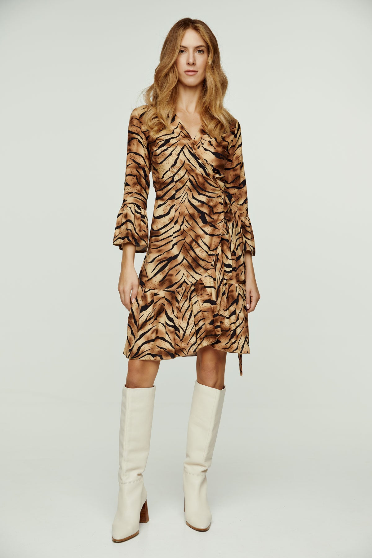 Tiger Print Viscose Wrap Dress with Bell Sleeves Conquista Tiger Print Viscose Wrap Dress with Bell Sleeves Conquista