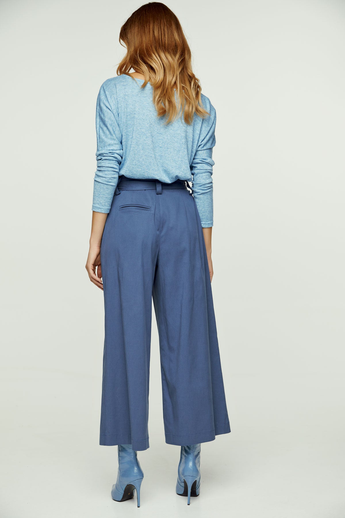 Light Blue Melange Knit Handkerchief Hem Top