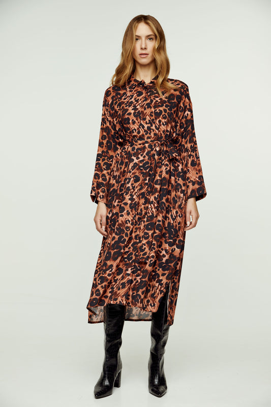 Φόρεμα μίντι με animal print και πλαϊνά σκισίματα