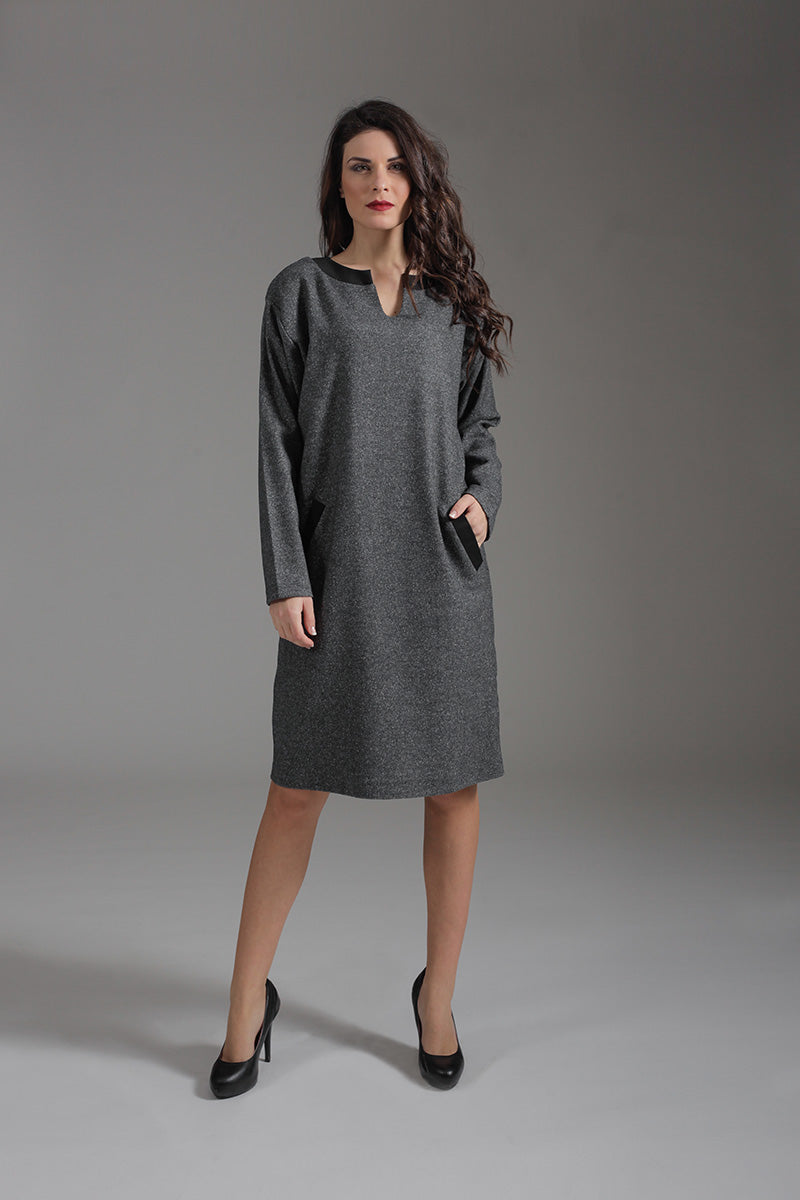 Long Sleeve Sack Dress with Pocket and Collar Detail