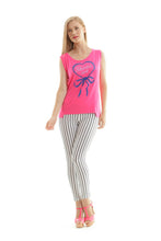 Load image into Gallery viewer, Sleeveless Print Top in Fuchsia