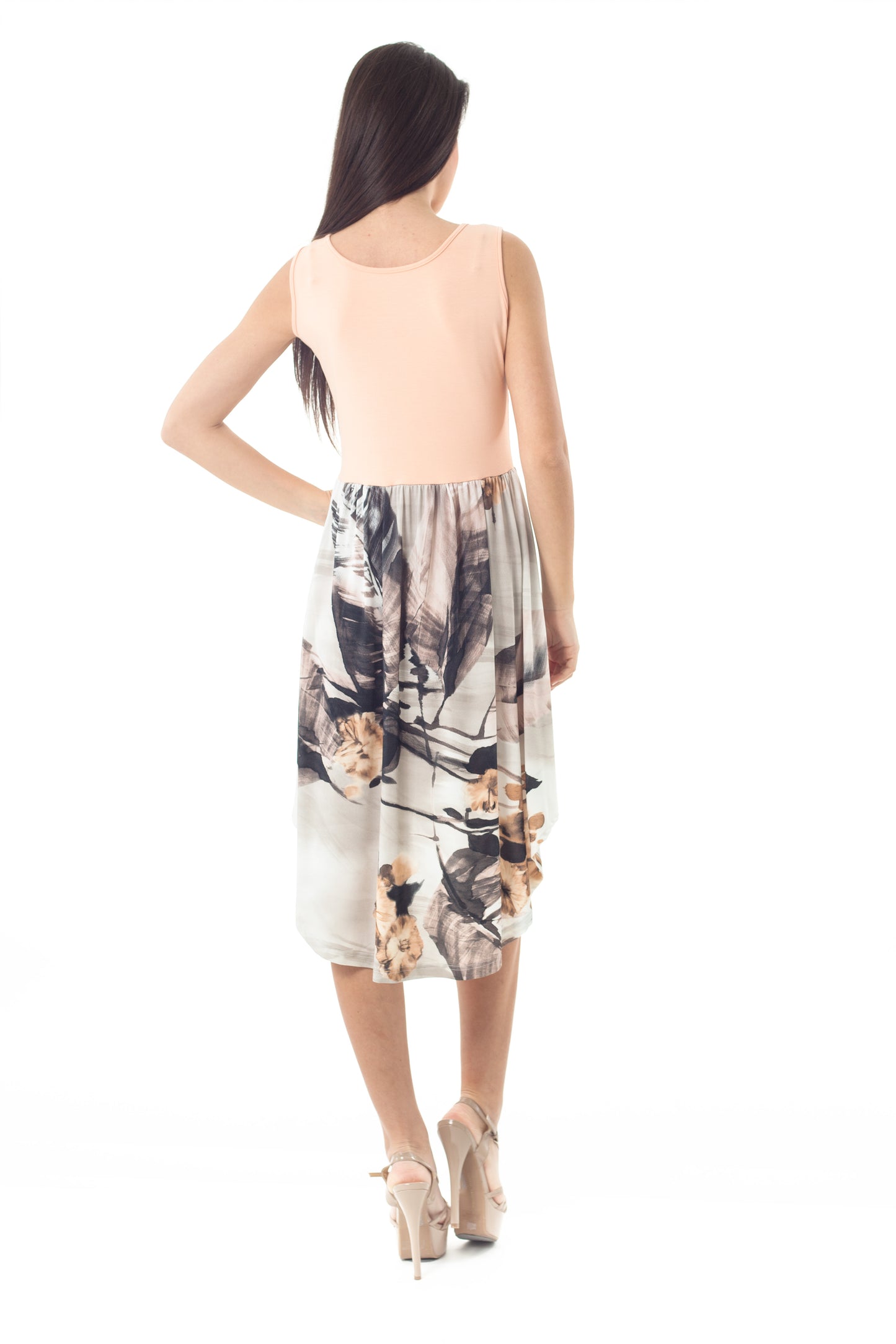 Conquista Φόρεμα Mini Casual Αμάνικο Στρογγυλή Λαιμόκοψη Ασύμμετρο Floral Μπεζ Y31.061