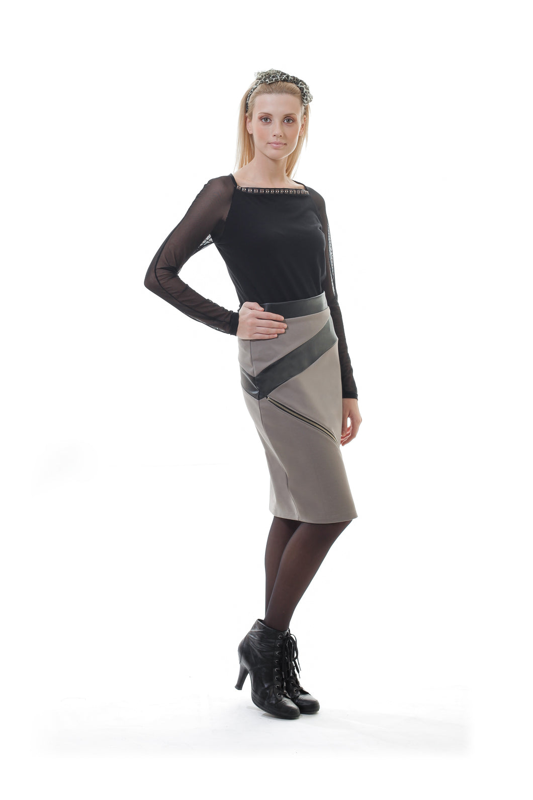 Zip & Panel Detail Stretch Skirt